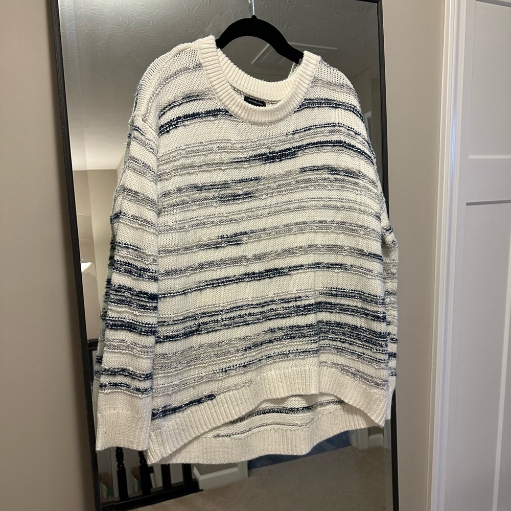 Calvin Klein Jeans Sweater Size Large